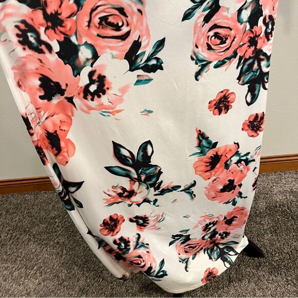 Off brand floral long sleeve maxi dress size medium - Picture 7 of 15